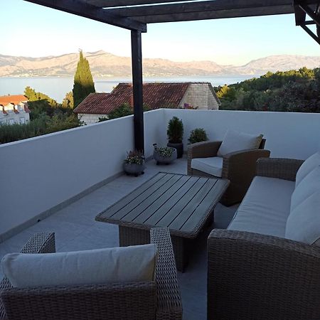 Apartments Brac Supetar Exterior photo