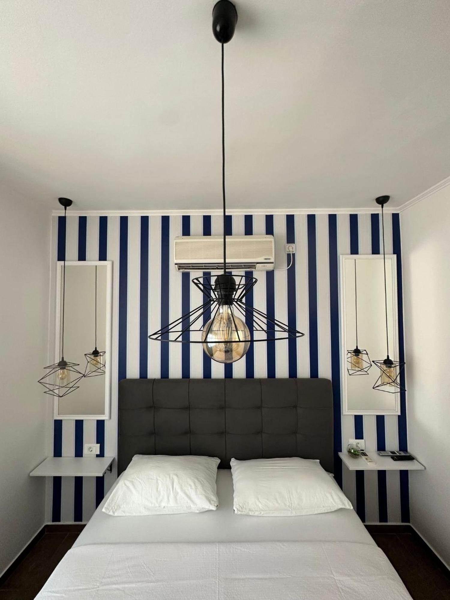 Apartments Brac Supetar Room photo