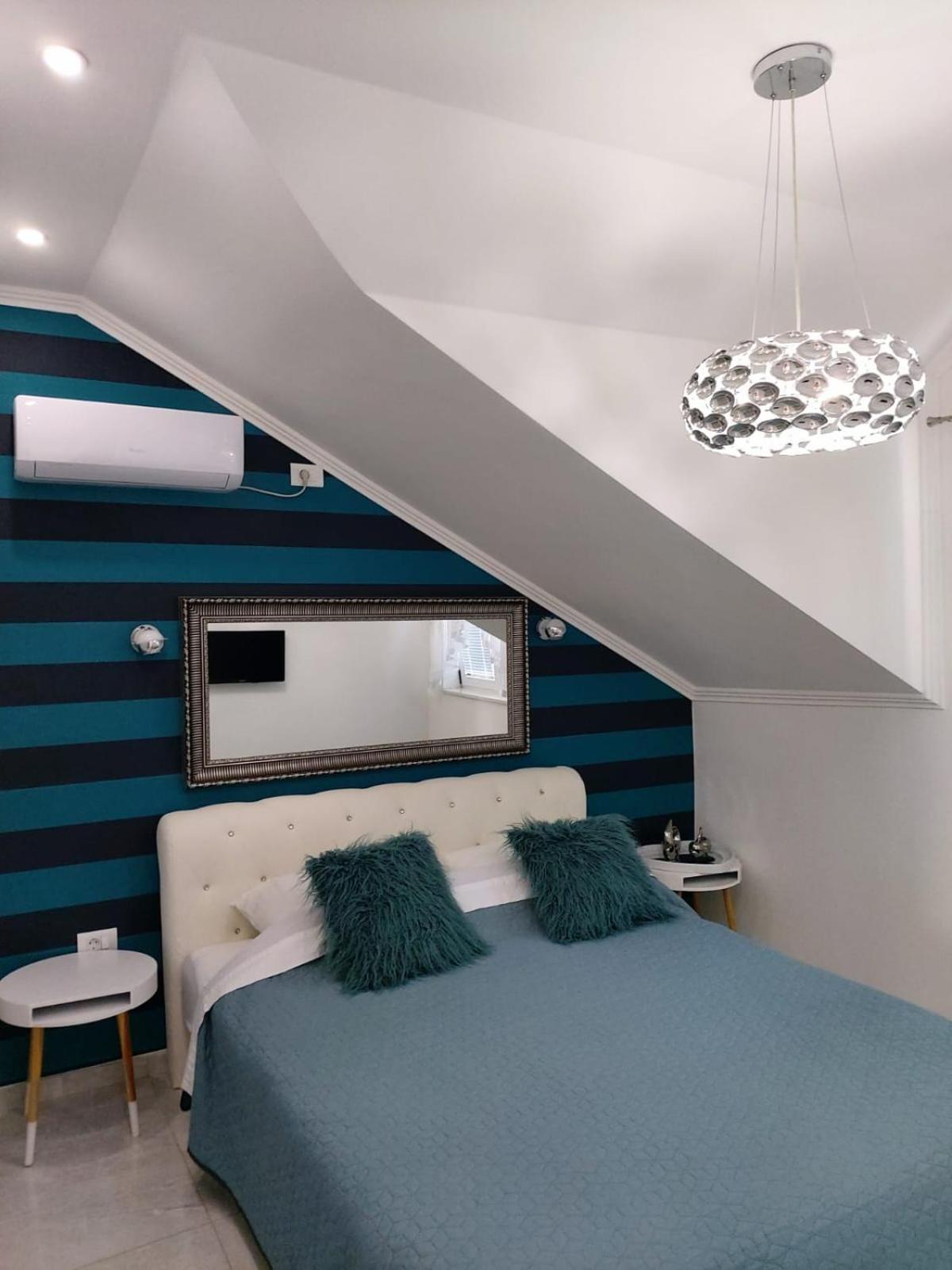 Apartments Brac Supetar Room photo