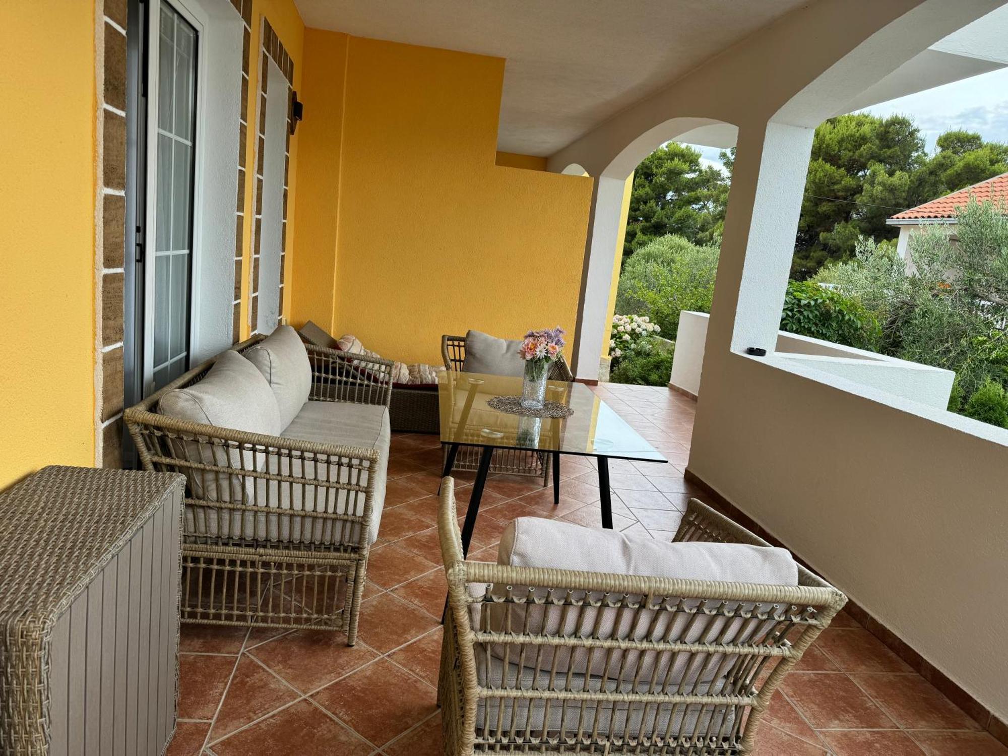 Apartments Brac Supetar Exterior photo